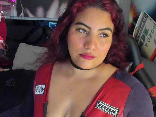 SaraBdsm live webcam show