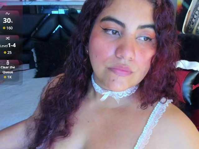 SaraBdsm live cam preview
