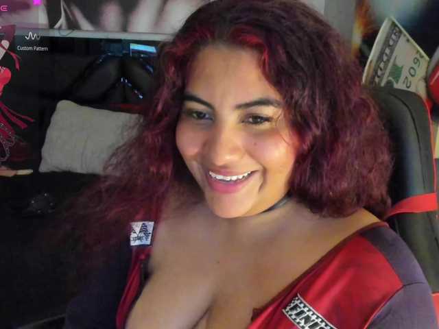 SaraBdsm live webcam show