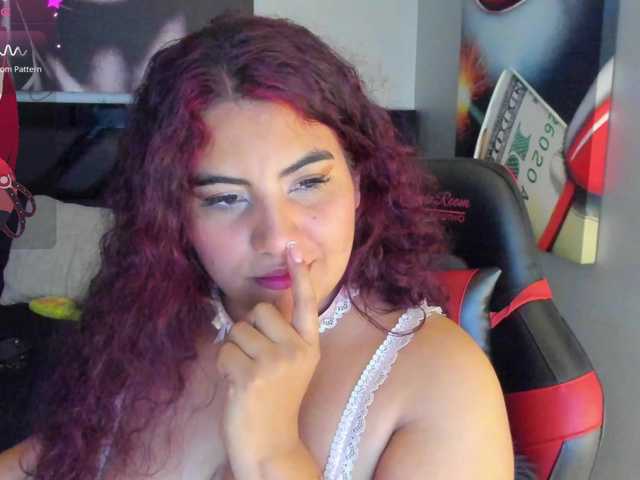 SaraBdsm live webcam show