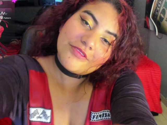 Sex chat gratuit in direct cu SaraBdsm pe BongaCams