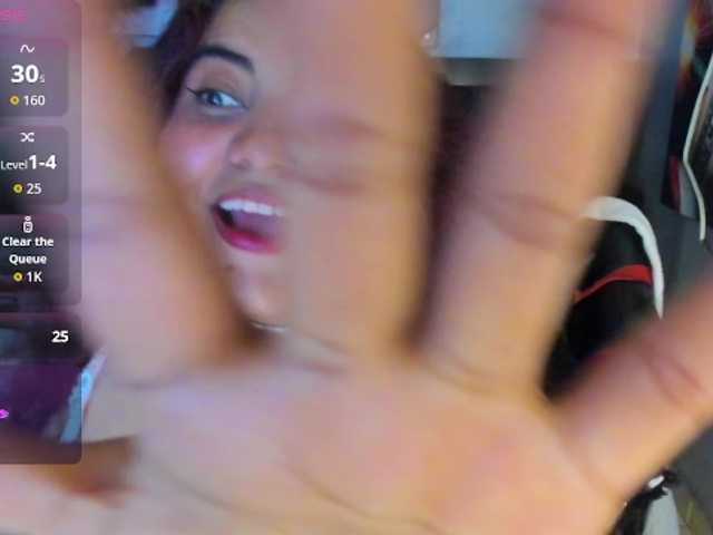 SaraBdsm live cam preview