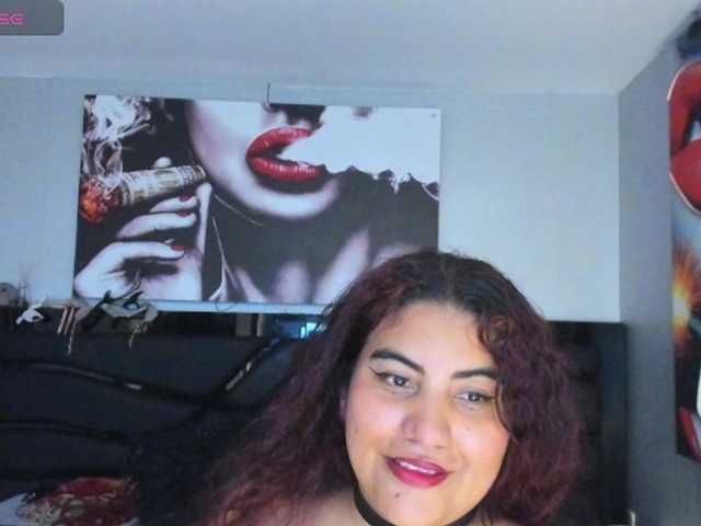 SaraBdsm — live female cam