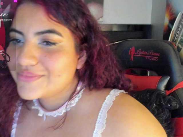 SaraBdsm live webcam show