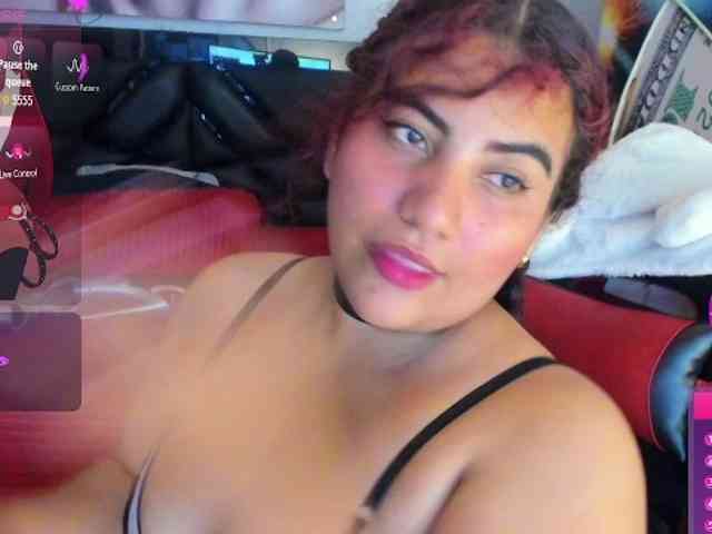 SaraBdsm webcam
