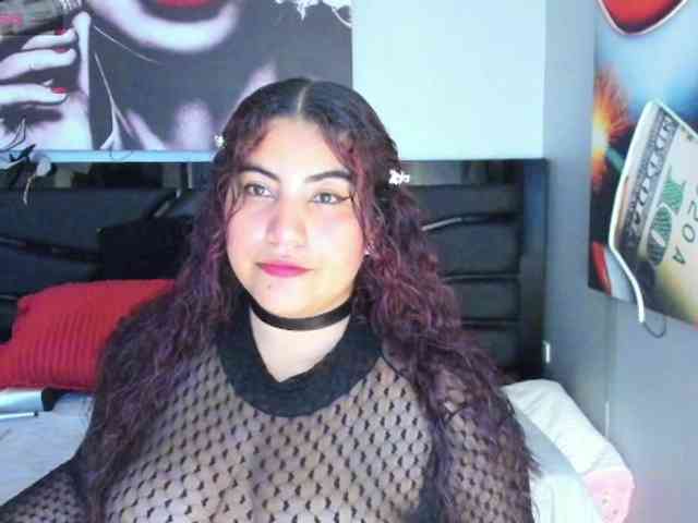 SaraBdsm webcam