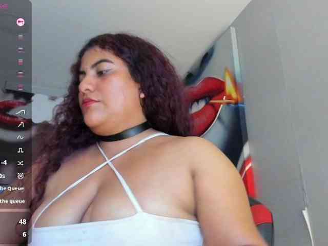 SaraBdsm webcam
