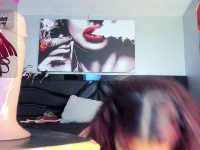 sarabdsm's live room