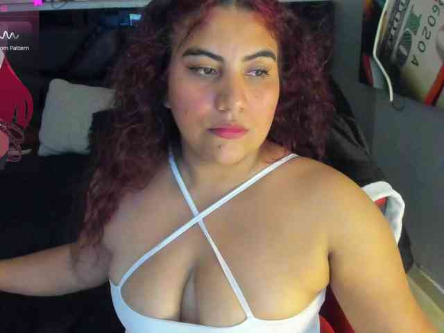 SaraBdsm webcam