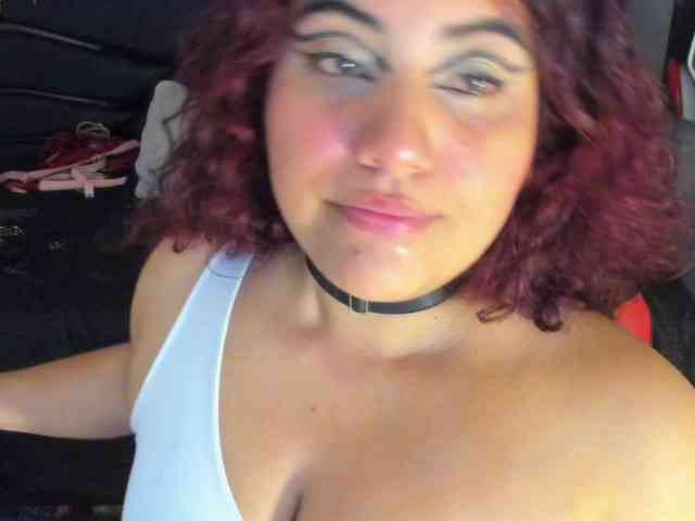 SaraBdsm webcam