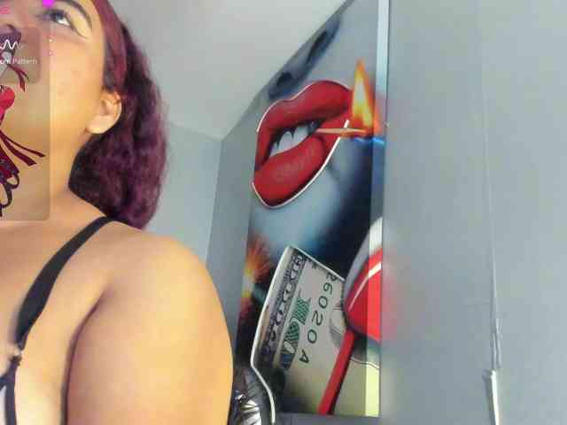SaraBdsm webcam