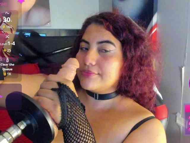 SaraBdsm webcam