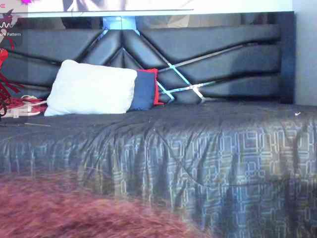 SaraBdsm webcam