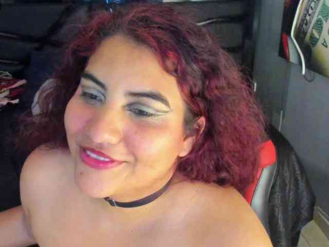 SaraBdsm webcam