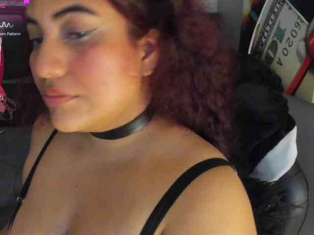 SaraBdsm webcam
