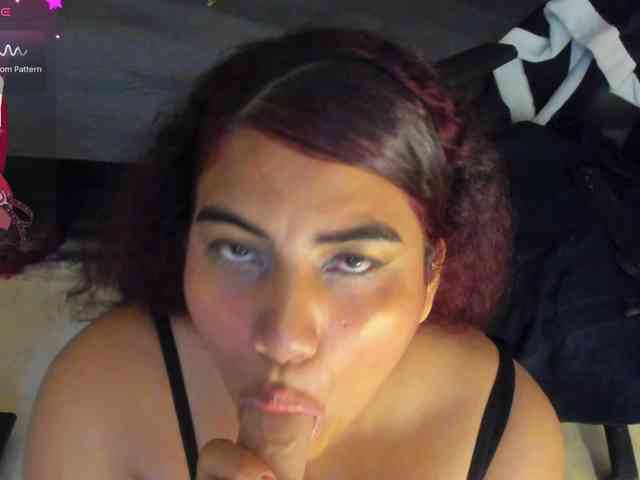 SaraBdsm webcam