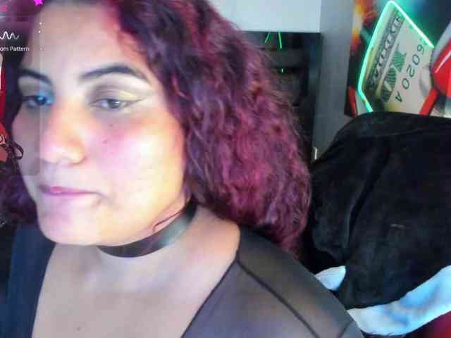 SaraBdsm webcam