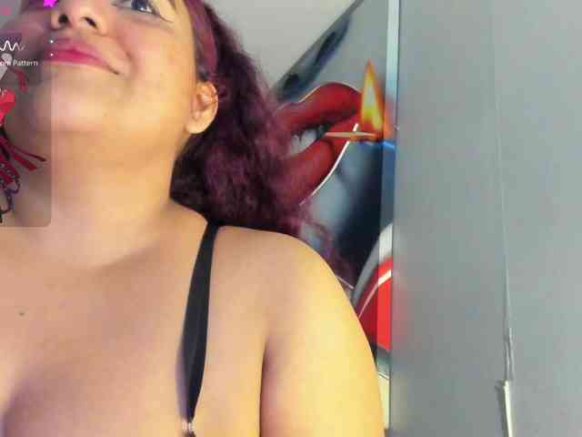SaraBdsm webcam