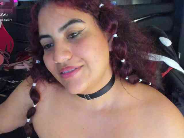 SaraBdsm webcam