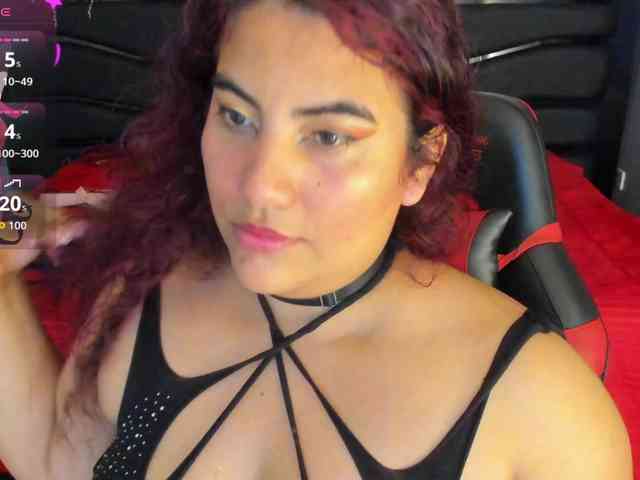 SaraBdsm webcam