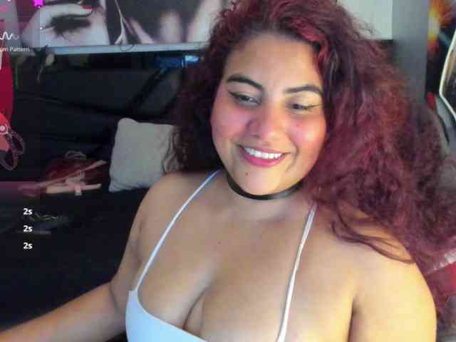 SaraBdsm webcam