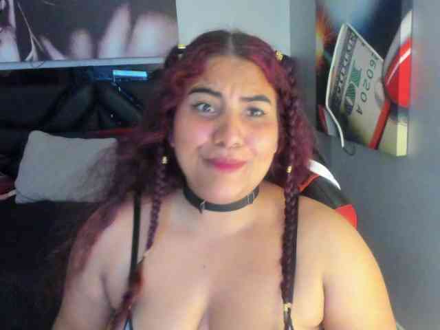 SaraBdsm webcam