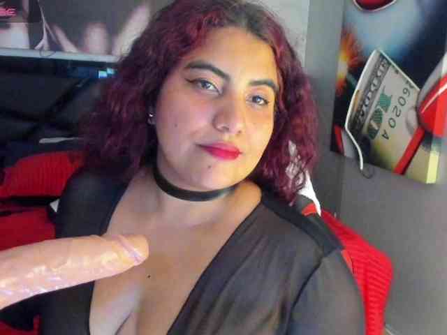 SaraBdsm webcam