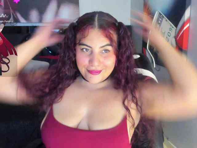 SaraBdsm webcam