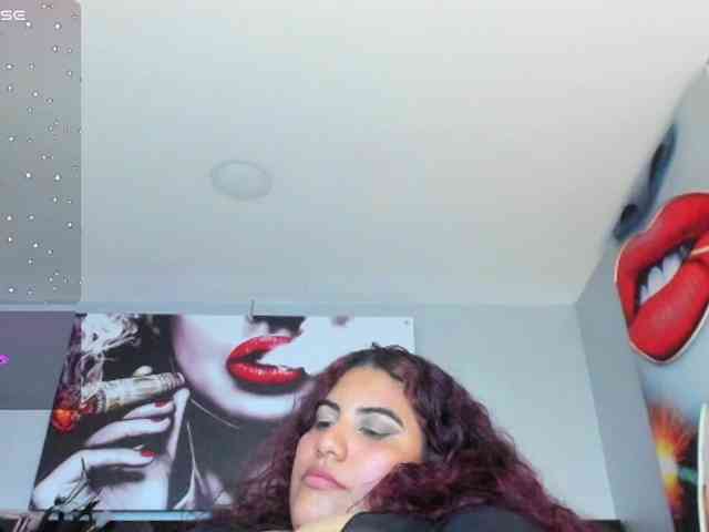 SaraBdsm webcam