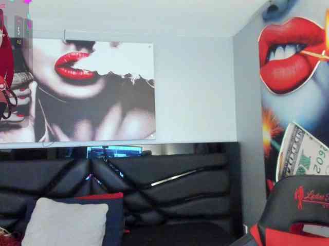 SaraBdsm webcam