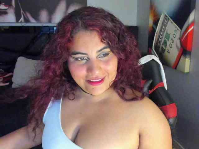 SaraBdsm webcam