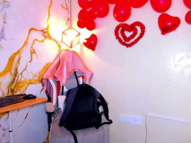 Alizzon-blake live cam on BongaCams