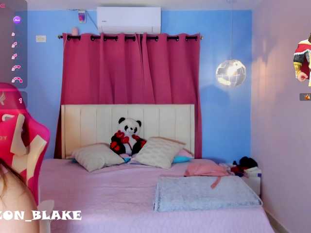 Alizzon-blake live cam on BongaCams