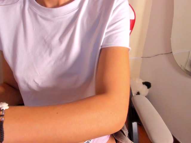 Alizzon-blake live cam on BongaCams