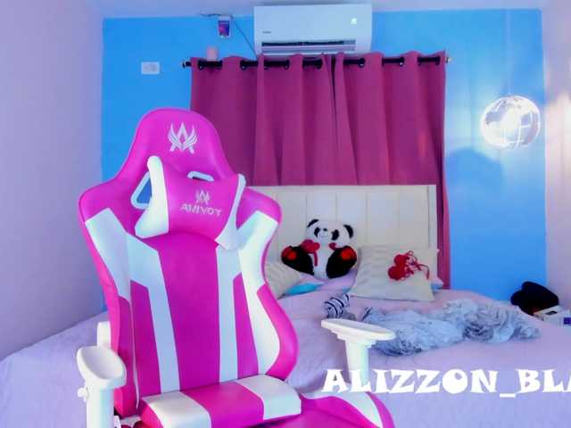 Alizzon-blake live cam on BongaCams