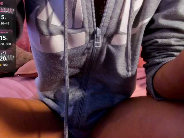 Alizzon-blake live cam on BongaCams
