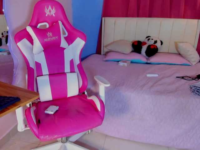 Alizzon-blake live cam on BongaCams