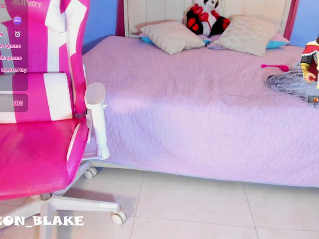 Alizzon-blake live cam on BongaCams