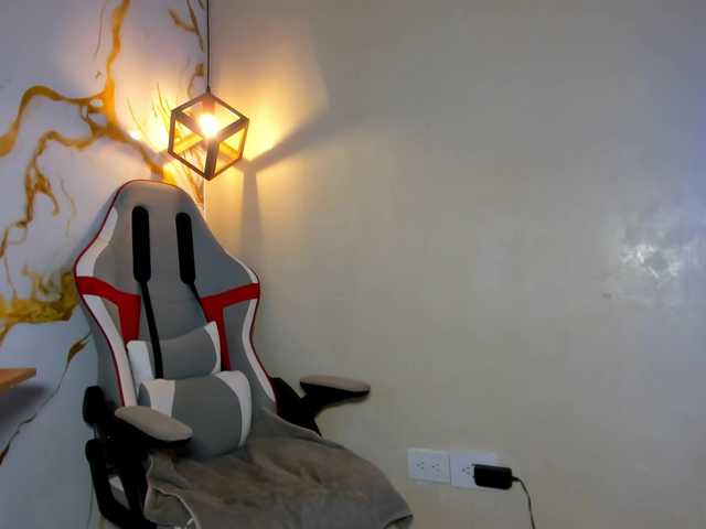 Alizzon-blake live cam preview