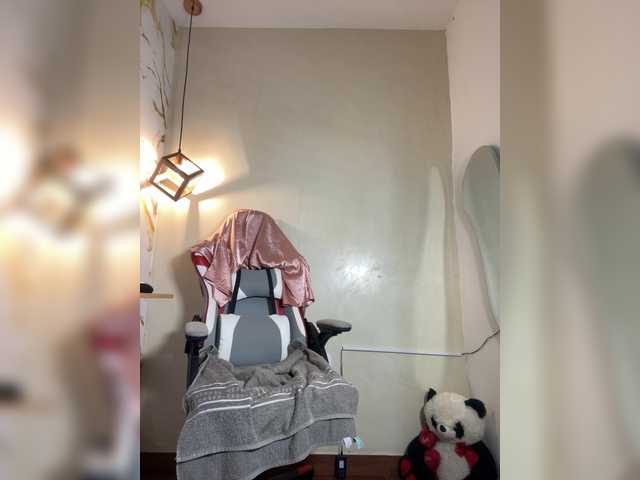 Alizzon-blake live cam on BongaCams