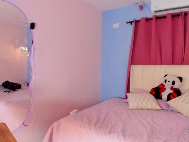 Alizzon-blake live cam on BongaCams