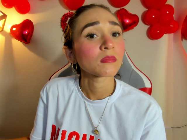 Alizzon-blake live cam on BongaCams