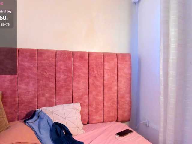 Alizzon-blake live cam on BongaCams