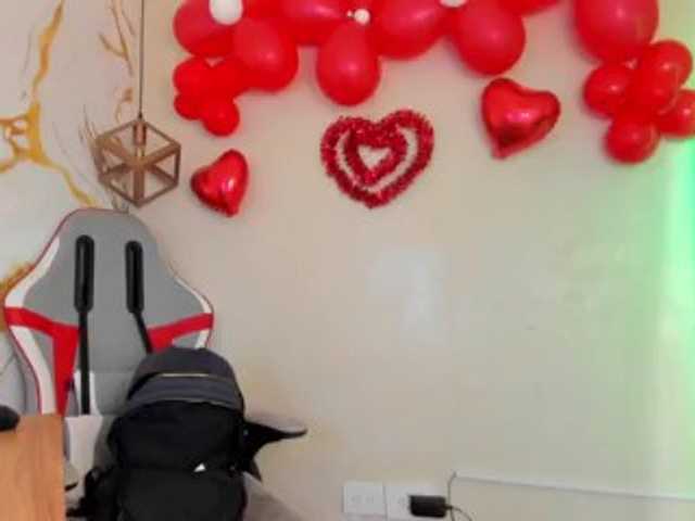 Alizzon-blake live cam on BongaCams
