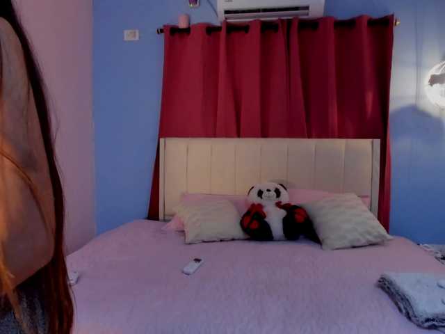 Alizzon-blake live cam on BongaCams