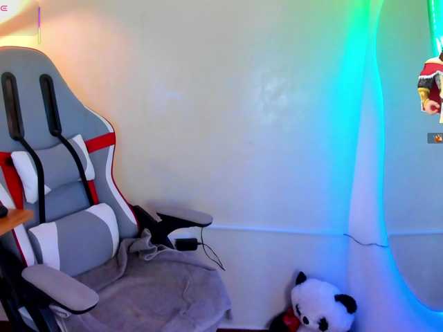 Alizzon-blake live cam on BongaCams