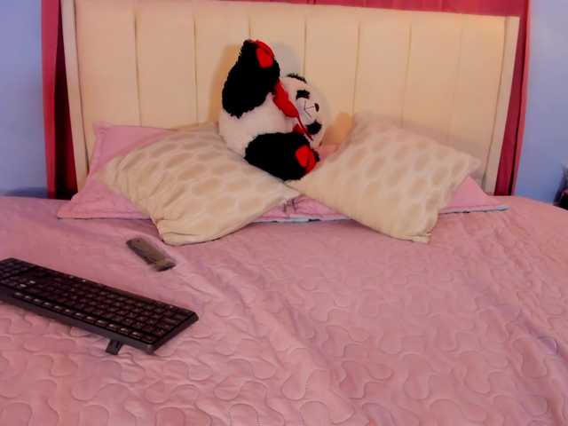 Alizzon-blake live cam on BongaCams