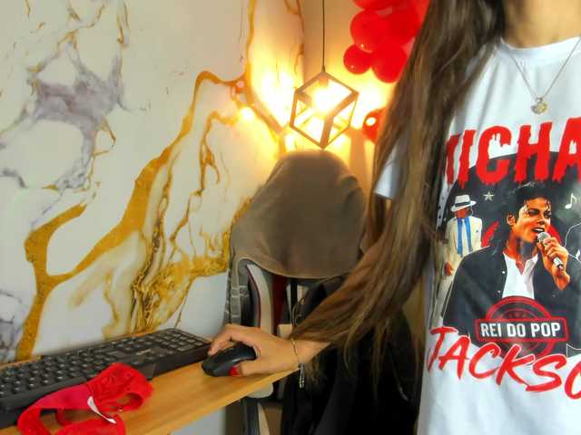 Alizzon-blake live cam on BongaCams