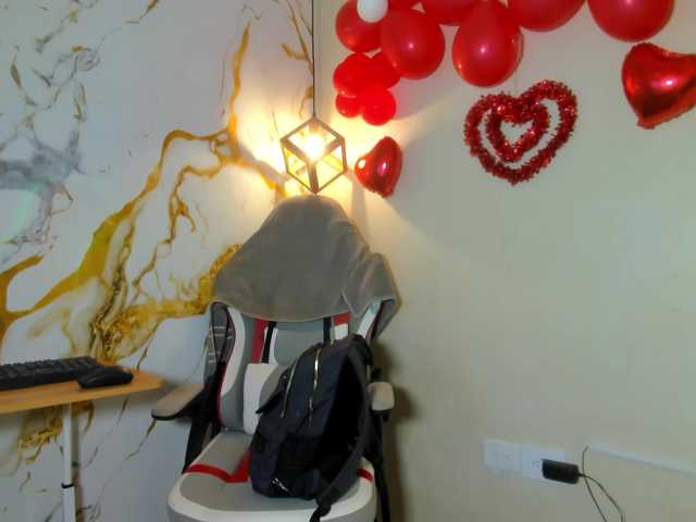 Alizzon-blake live cam on BongaCams