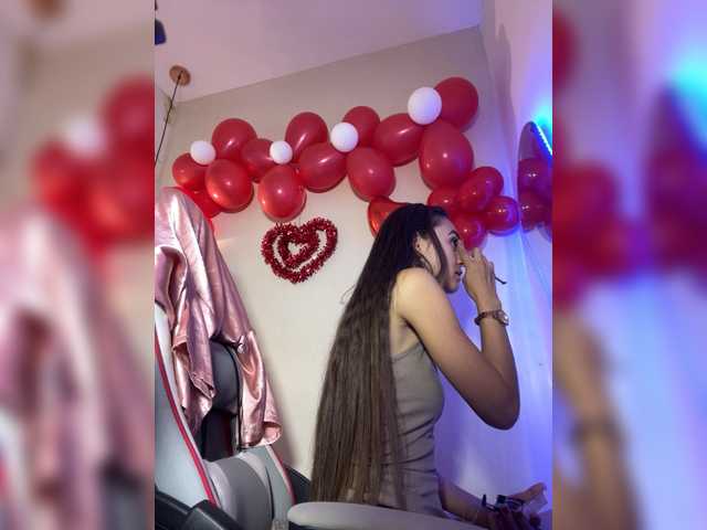 Alizzon-blake live cam on BongaCams